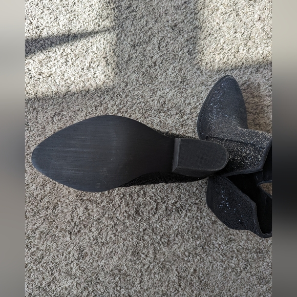 Not rated black sparkle booties - Picture 3 of 4